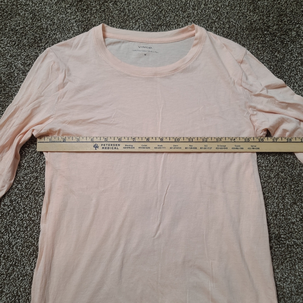 Vince 100% Pima Cotton Long Sleeve Scoop Neck Tee Size Medium - Picture 4 of 5
